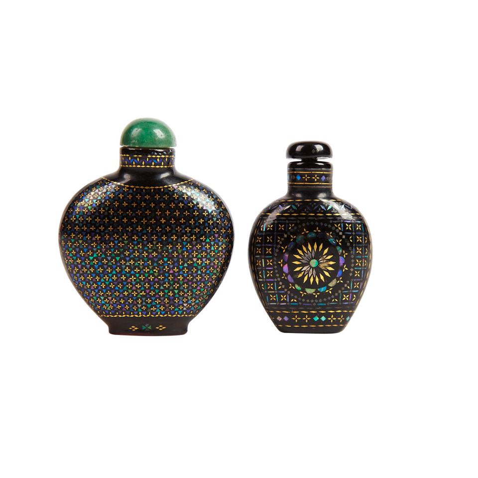 Black Lacquer Inlay Snuff Bottle, Marked Qianli, 18th/19th Century