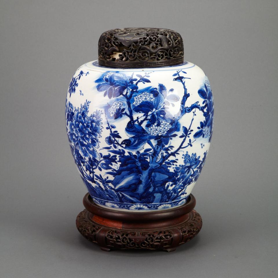 Blue and White Ginger Jar, Kangxi Period (1662-1722)