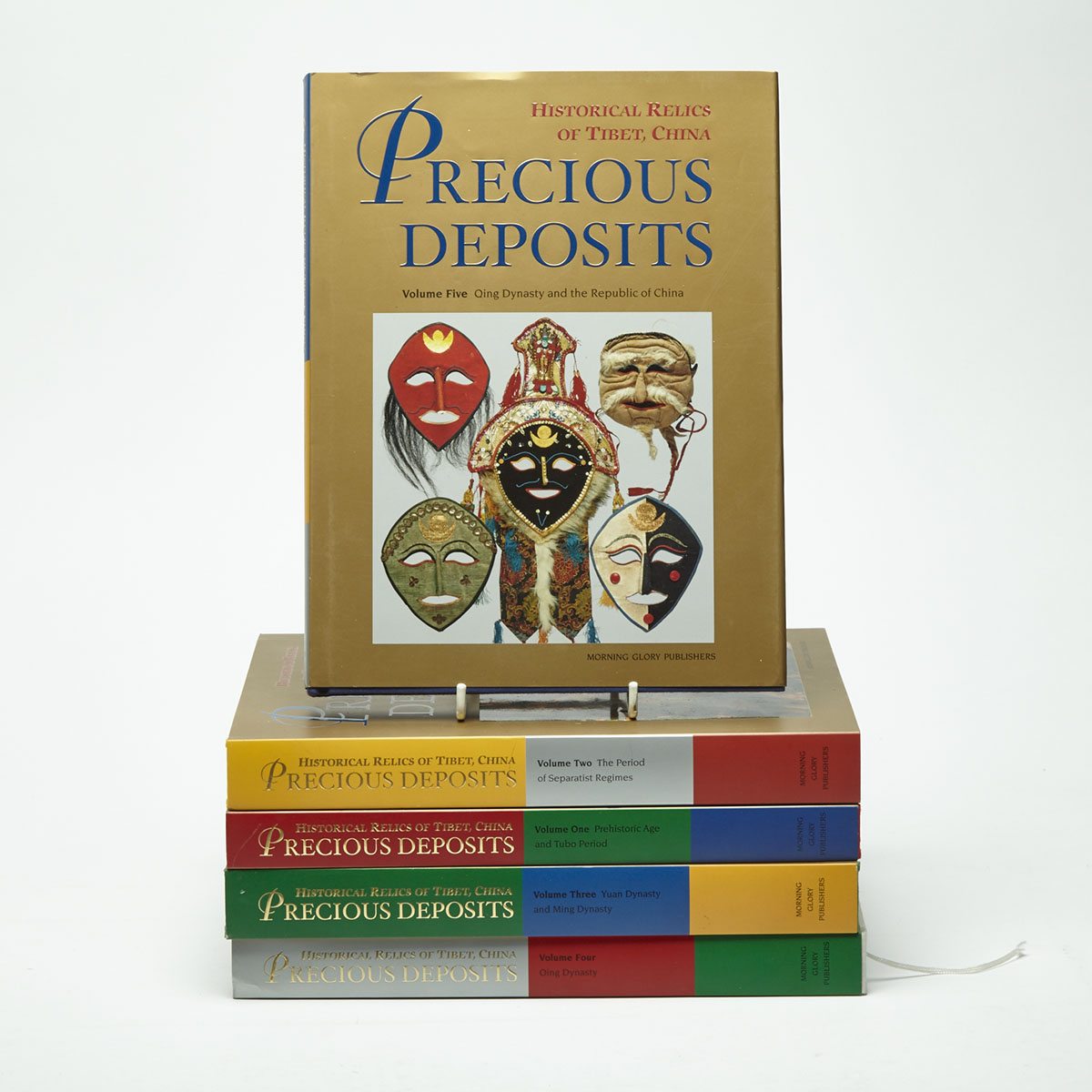 Five Volumes of “Precious Deposits: Historical Relics of Tibet, China”